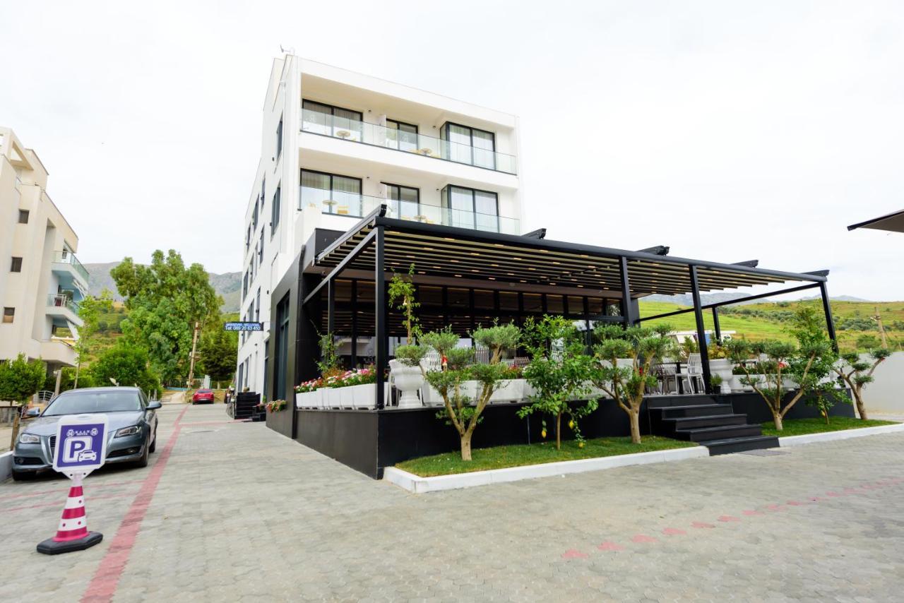 Kaan Hotel Radhimë 외부 사진