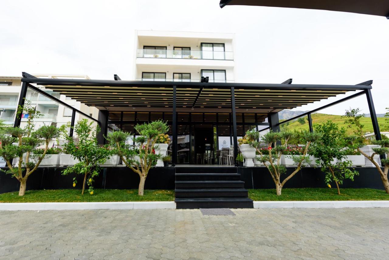 Kaan Hotel Radhimë 외부 사진